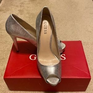 Women’s Guess shoes